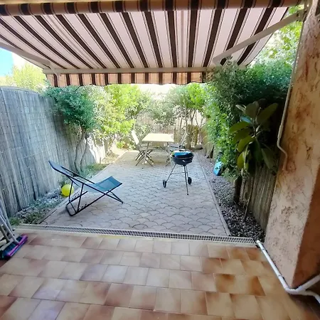 Bord De Avec Jardin דירה לה לק