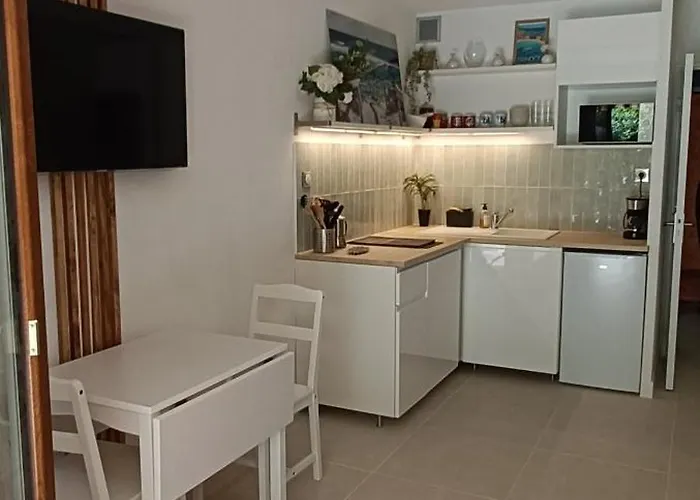 Bord De Avec Jardin Appartamento Les Lecques